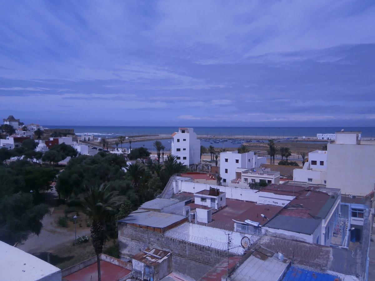Residence Touristique Ibn Rochd 艾西拉 外观 照片